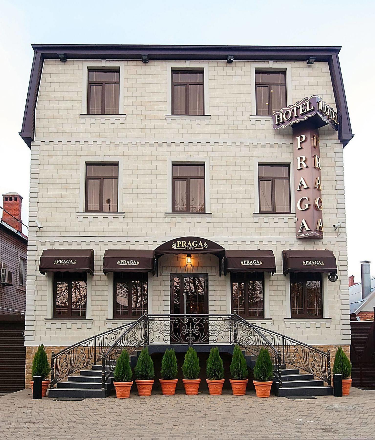 Praga Hotel Krasnodar Exterior photo